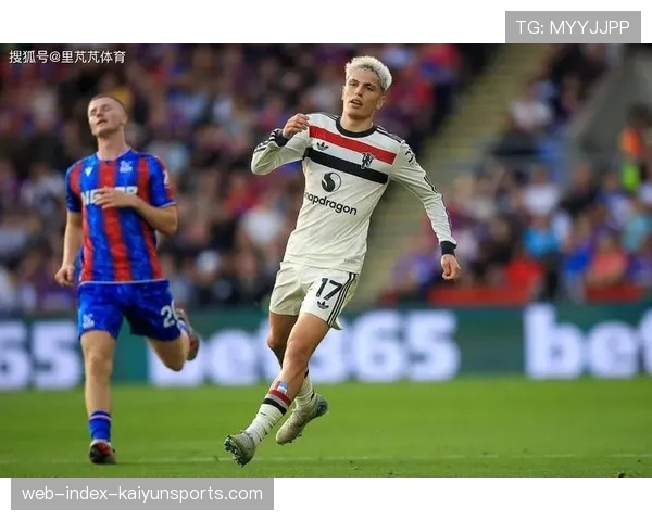 英超射手榜：哈兰德领跑9球 伯恩茅斯塞梅尼奥紧随其后